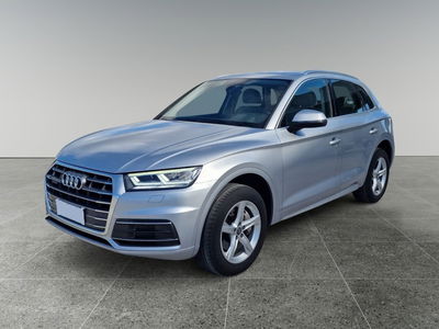 Audi Q5 35 TDI quattro S tronic Sport  del 2017 usata a Triggiano