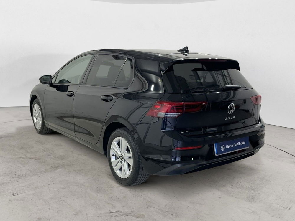 Volkswagen Golf 1.5 TSI EVO ACT Life del 2020 usata a Massa (5)