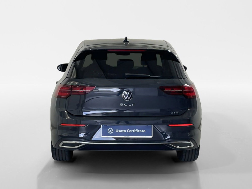 Volkswagen Golf 1.5 eTSI 150 CV EVO ACT DSG Style del 2020 usata a Massa (5)