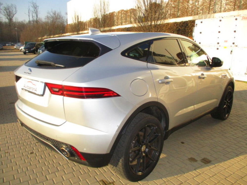 Jaguar E-Pace 2.0D 240 CV AWD aut. R-Dynamic S  del 2018 usata a Paruzzaro (3)