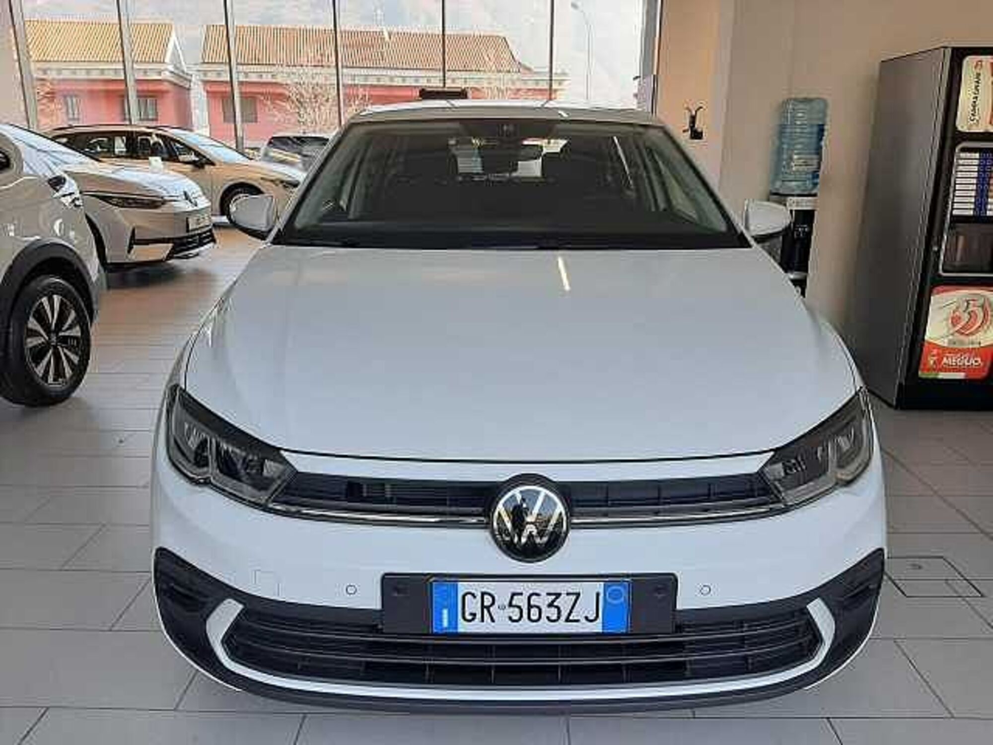 Volkswagen Polo 1.0 tsi Life 95cv nuova a Brivio