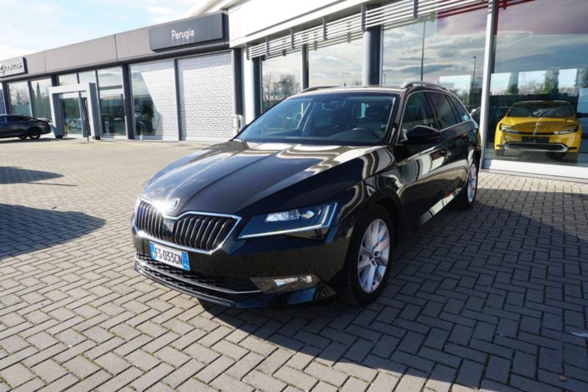 Skoda Superb Station Wagon 2.0 TDI 150 CV SCR Wagon Ambition  del 2018 usata a Perugia