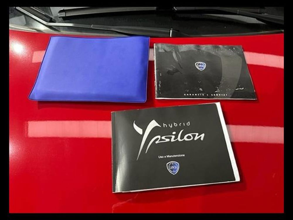 Lancia Ypsilon usata a Cremona (15)