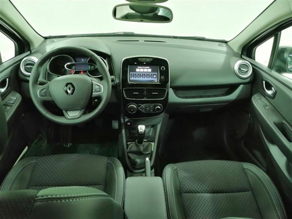 Renault Clio Sporter usata a Salerno (11)