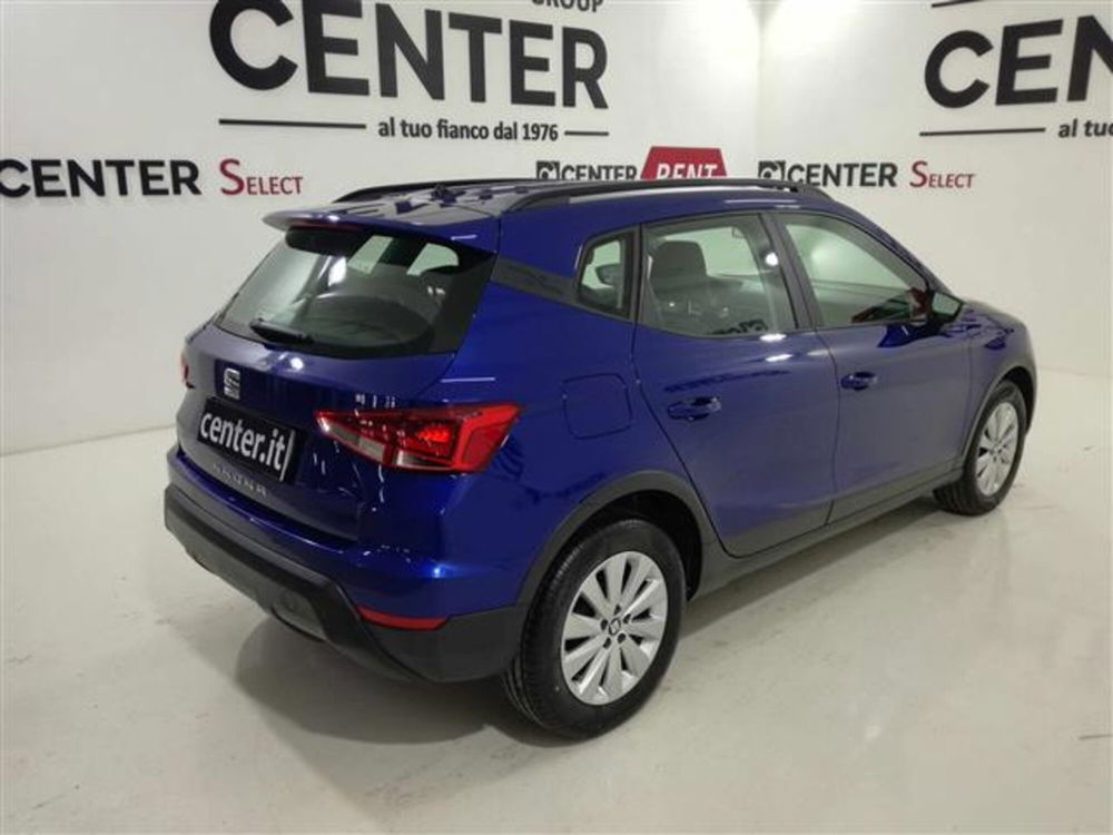 SEAT Arona 1.6 TDI 95 CV DSG Style  del 2019 usata a Salerno (2)