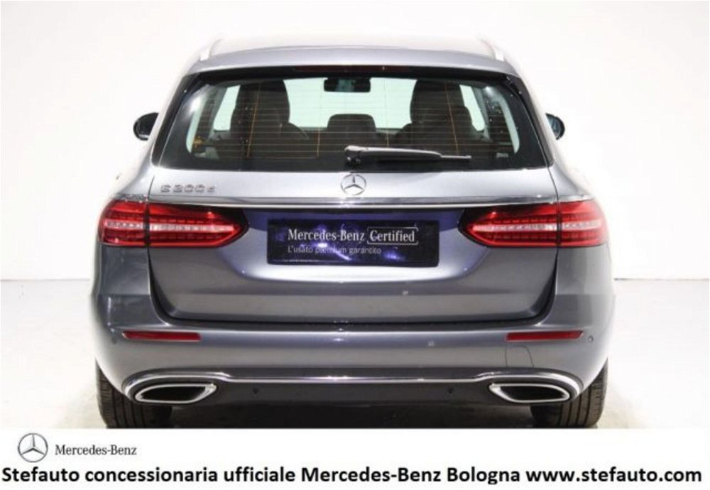 Mercedes-Benz Classe E Station Wagon 200 d Auto Sport  del 2023 usata a Castel Maggiore (4)