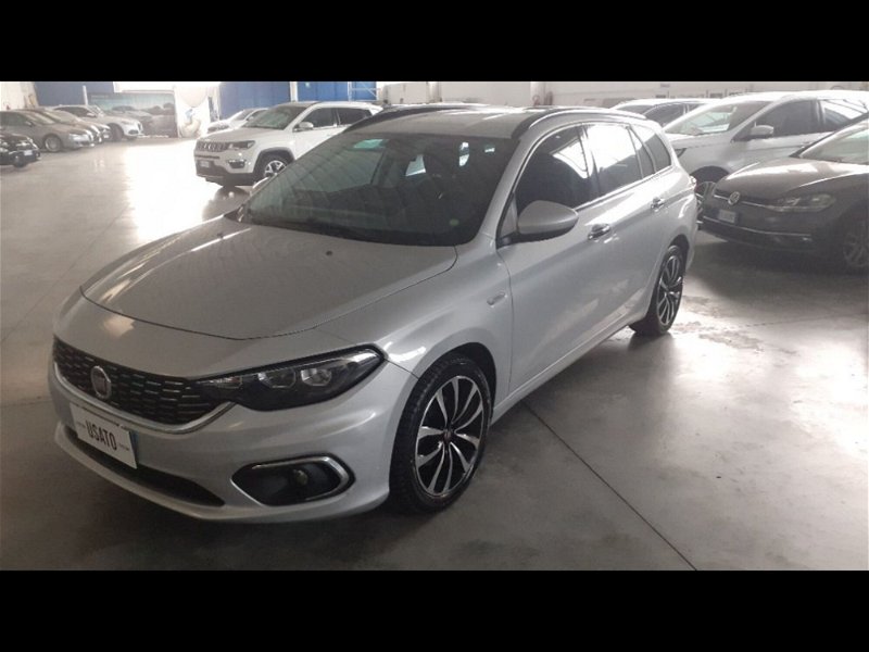 Fiat Tipo Station Wagon Tipo 1.6 Mjt S&S SW Lounge my 19 del 2017 usata a Sinalunga