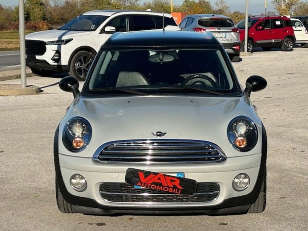 MINI Mini Clubman 1.6 16V Cooper D Clubman  del 2009 usata a Beinette (2)