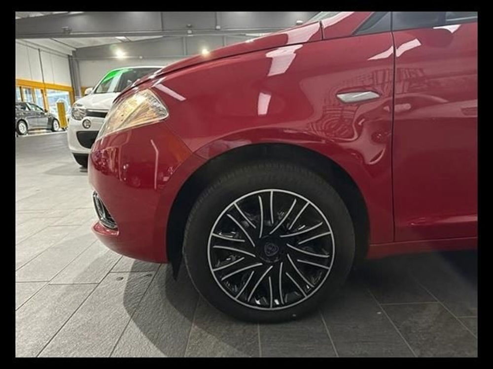 Lancia Ypsilon usata a Cremona (7)