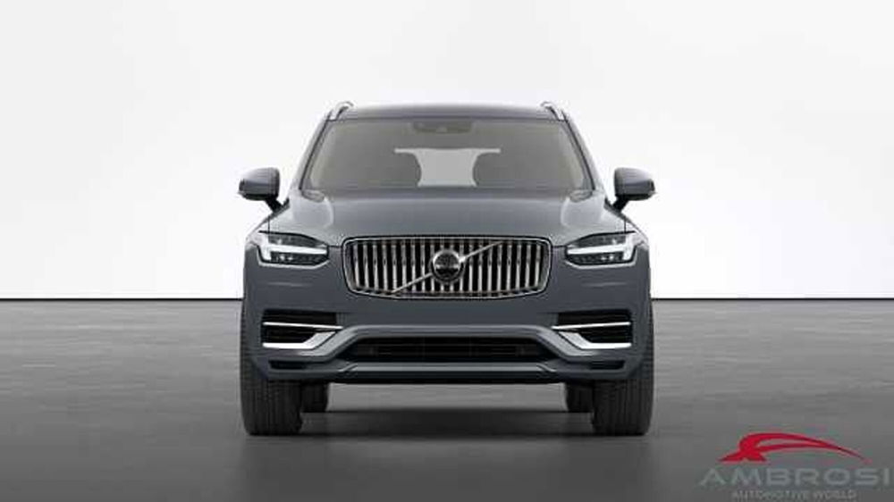 Volvo XC90 nuova a Viterbo (5)