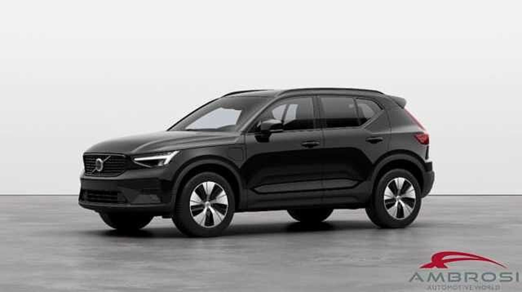 Volvo XC40 T5 Recharge Plug-in Hybrid automatico Plus Dark nuova a Viterbo