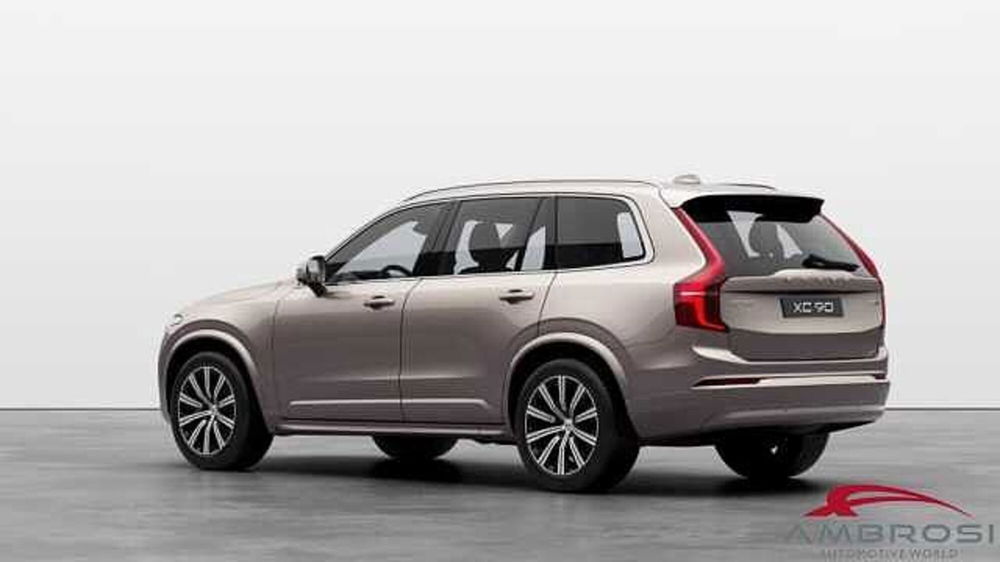 Volvo XC90 nuova a Viterbo (3)