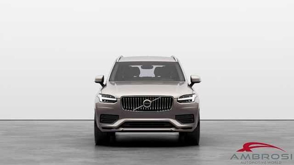 Volvo XC90 nuova a Viterbo (4)