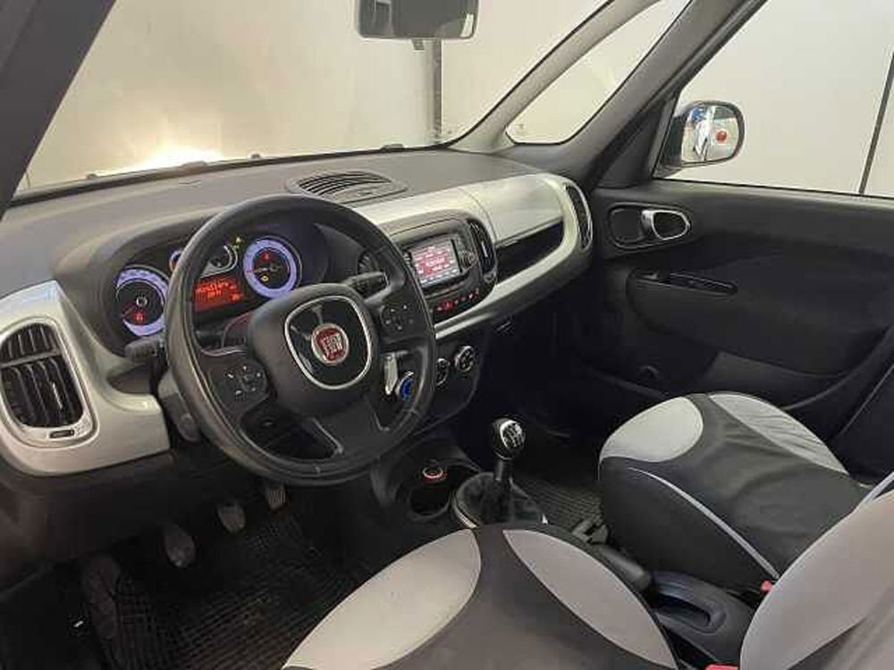 Fiat 500L usata a Napoli (11)