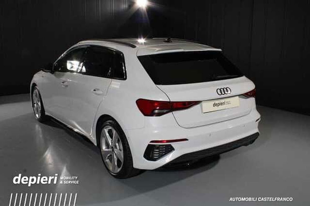 Audi A3 Sportback 35 TFSI S line edition  del 2023 usata a Castelfranco Veneto (4)