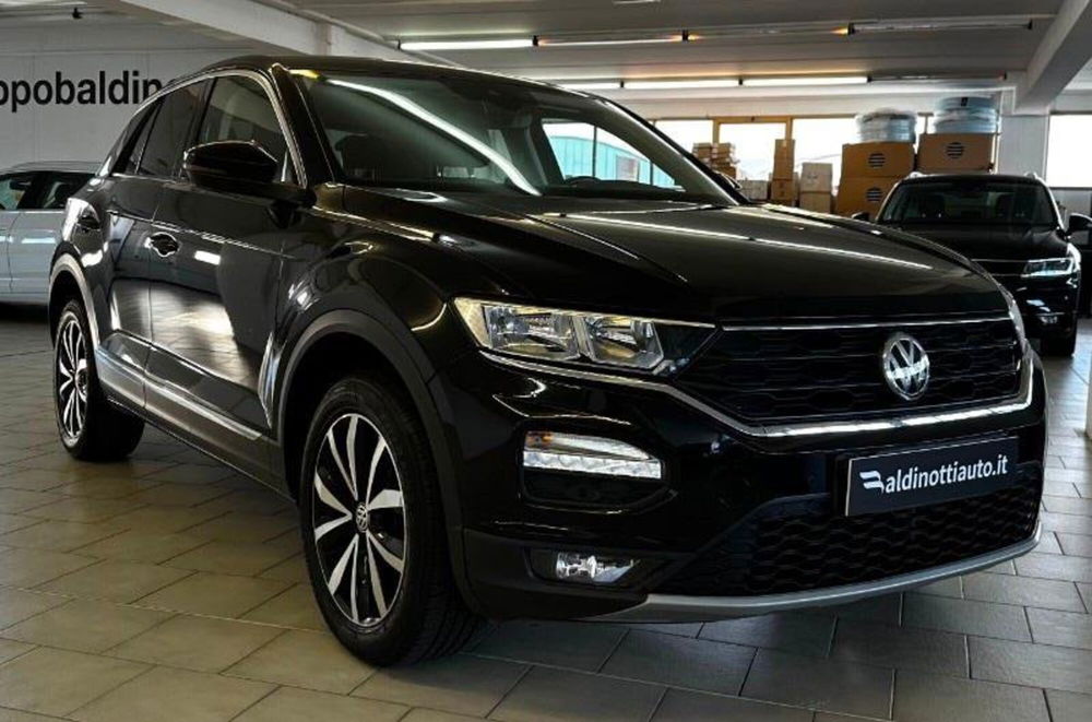 Volkswagen T-Roc usata a Firenze (8)