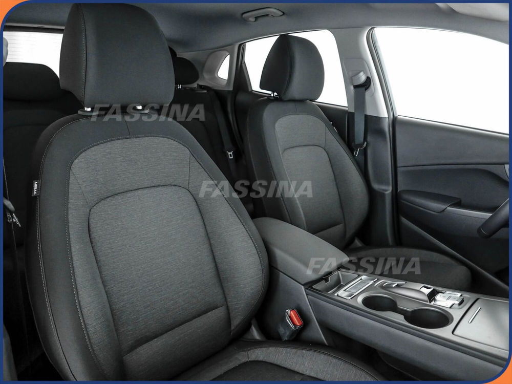 Hyundai Kona usata a Milano (13)