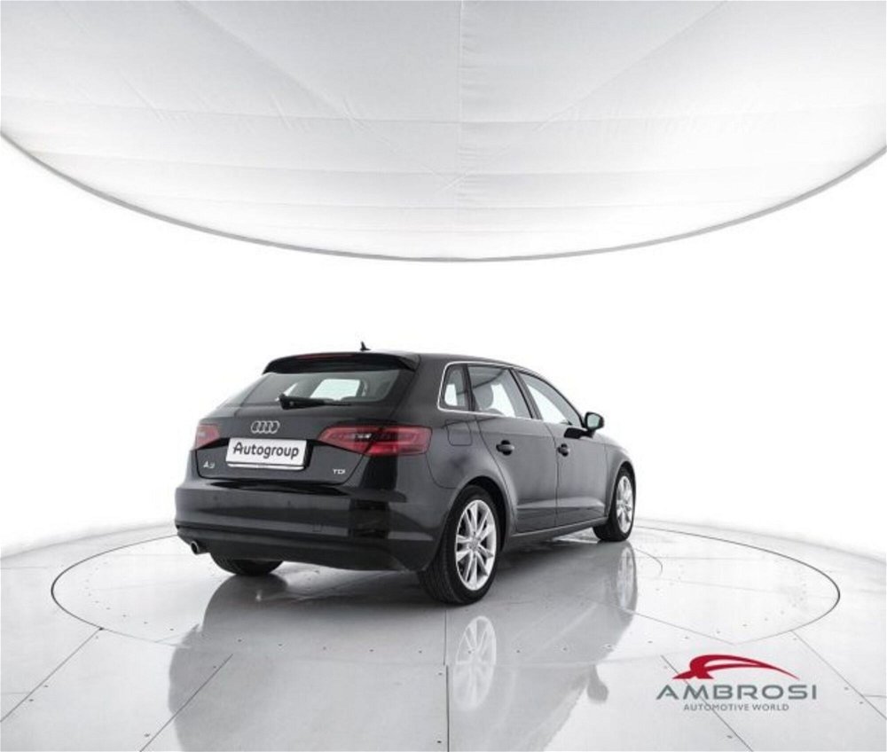Audi A3 Sportback 1.6 TDI clean diesel Ambition del 2016 usata a Corciano (3)