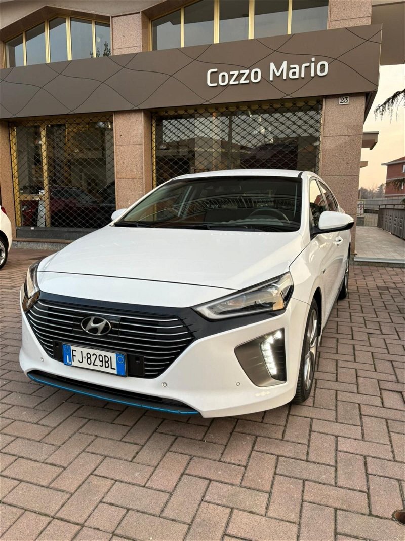 Hyundai Ioniq Hybrid DCT Tech del 2017 usata a Cirie'