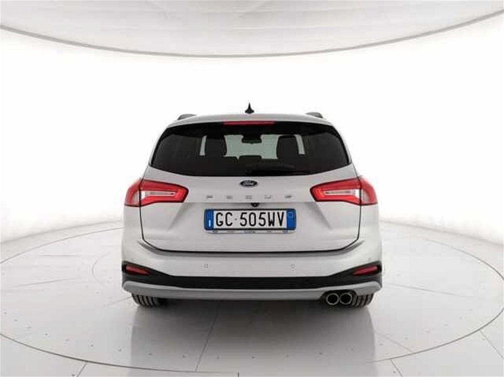 Ford Focus Station Wagon 1.0 EcoBoost 125 CV SW Active  del 2020 usata a Roma (4)