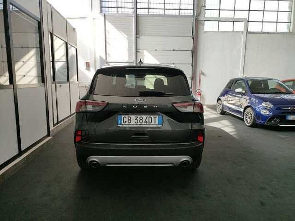 Ford Kuga 1.5 EcoBlue 120 CV 2WD Titanium  del 2020 usata a Roma (4)
