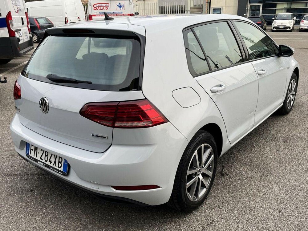 Volkswagen Golf 1.4 TGI 5p. Trendline BlueMotion  del 2018 usata a Monza (3)