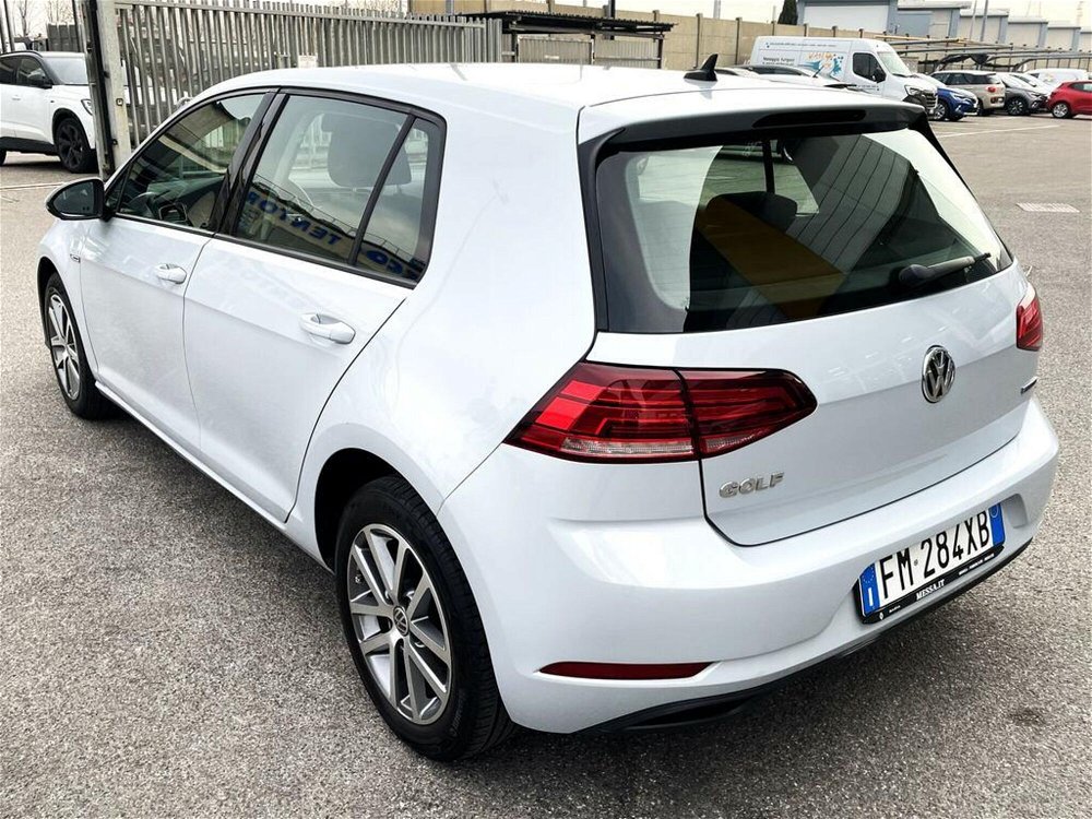 Volkswagen Golf 1.4 TGI 5p. Trendline BlueMotion  del 2018 usata a Monza (4)