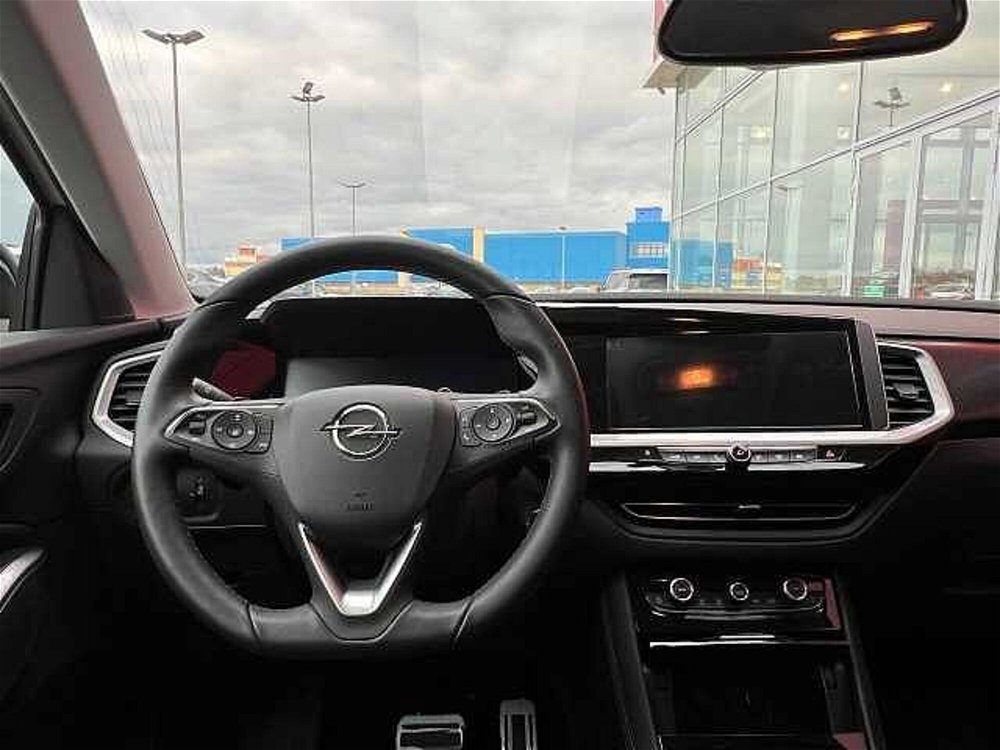 Opel Grandland 1.5 diesel Ecotec aut. Business Elegance  nuova a Sestu (5)