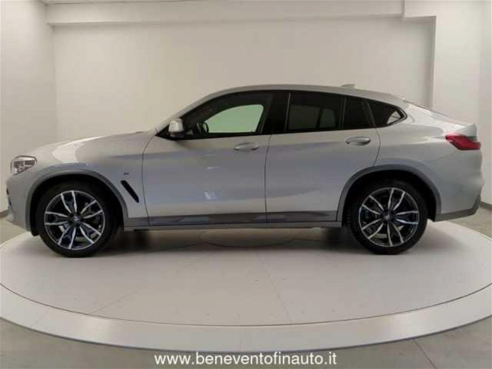 BMW X4 xDrive20d  del 2020 usata a Pratola Serra (4)