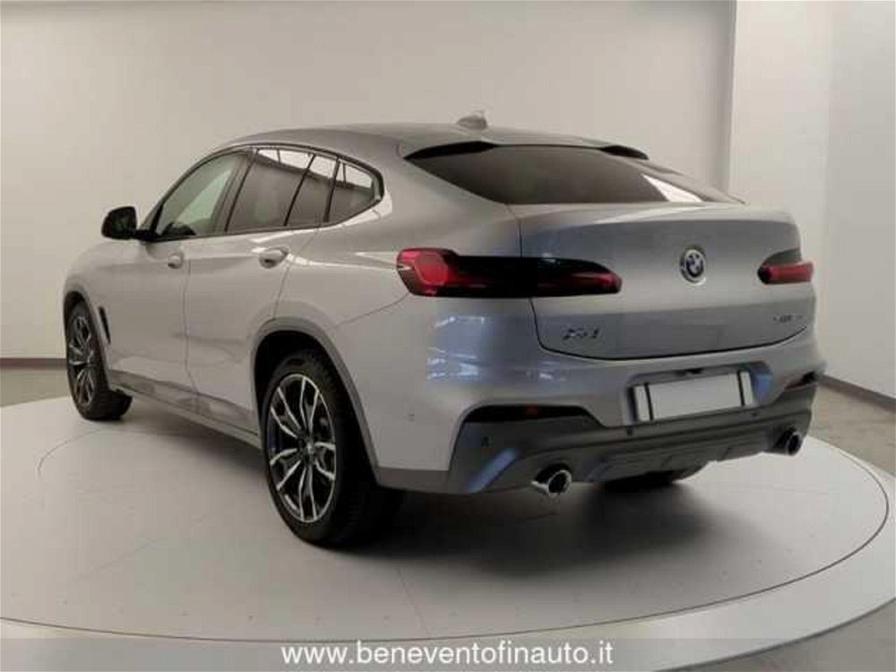 BMW X4 xDrive20d  del 2020 usata a Pratola Serra (5)