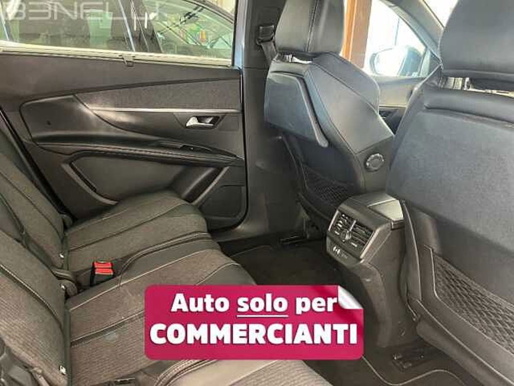 Peugeot 5008 usata a Ravenna (17)