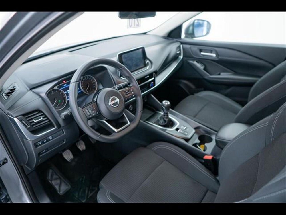 Nissan Qashqai 1.3 mhev Business 2wd 140cv del 2022 usata a Torino (5)