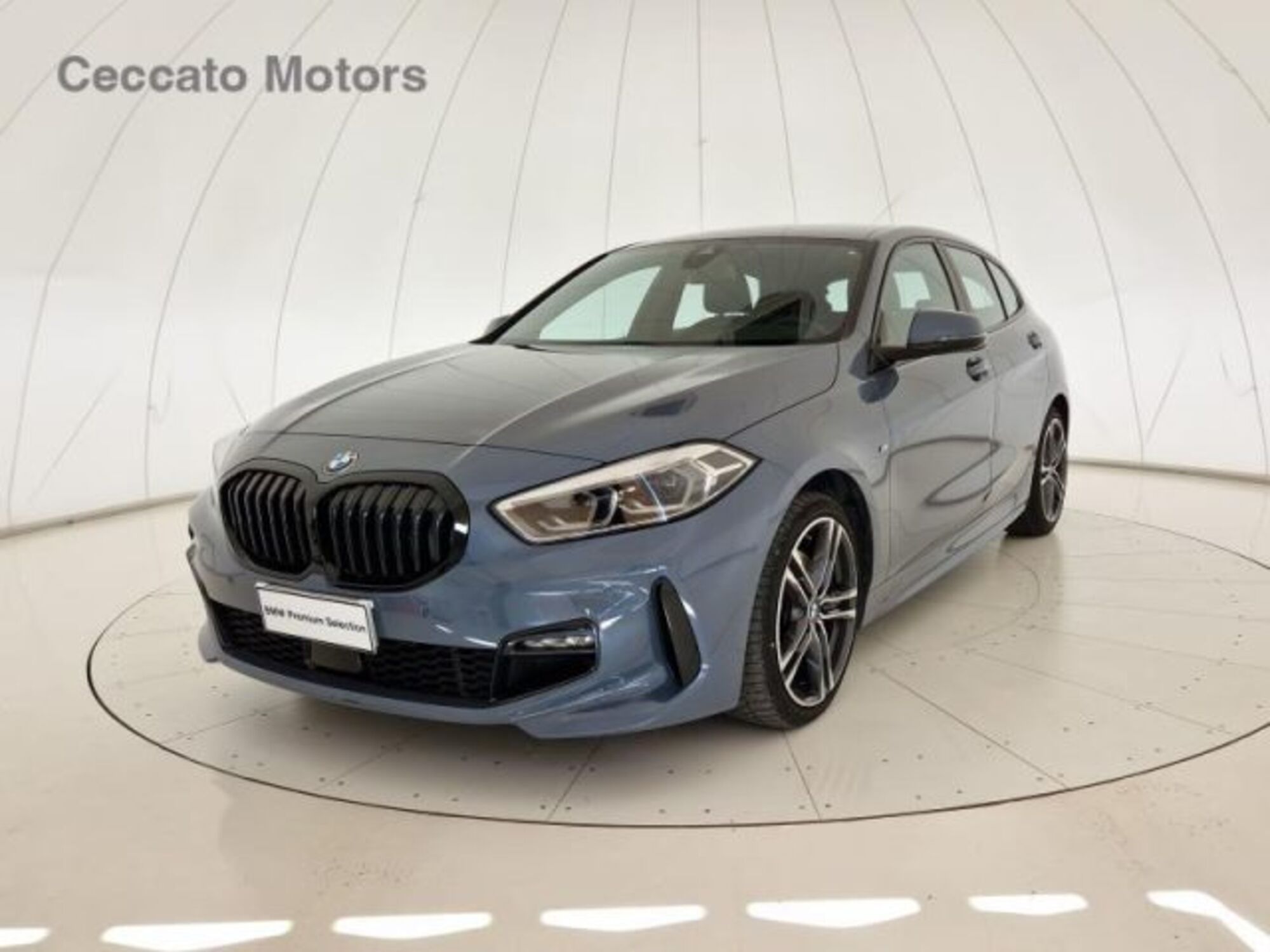 BMW Serie 1 116d 2.0 116CV cat 5 porte Attiva DPF del 2020 usata a Padova