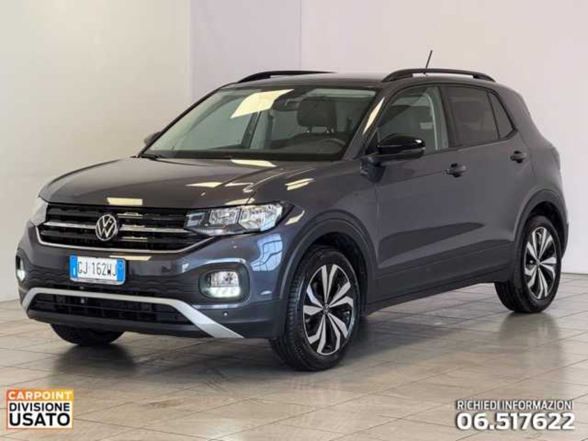 Volkswagen T-Cross 1.0 tsi Life 95cv del 2022 usata a Roma