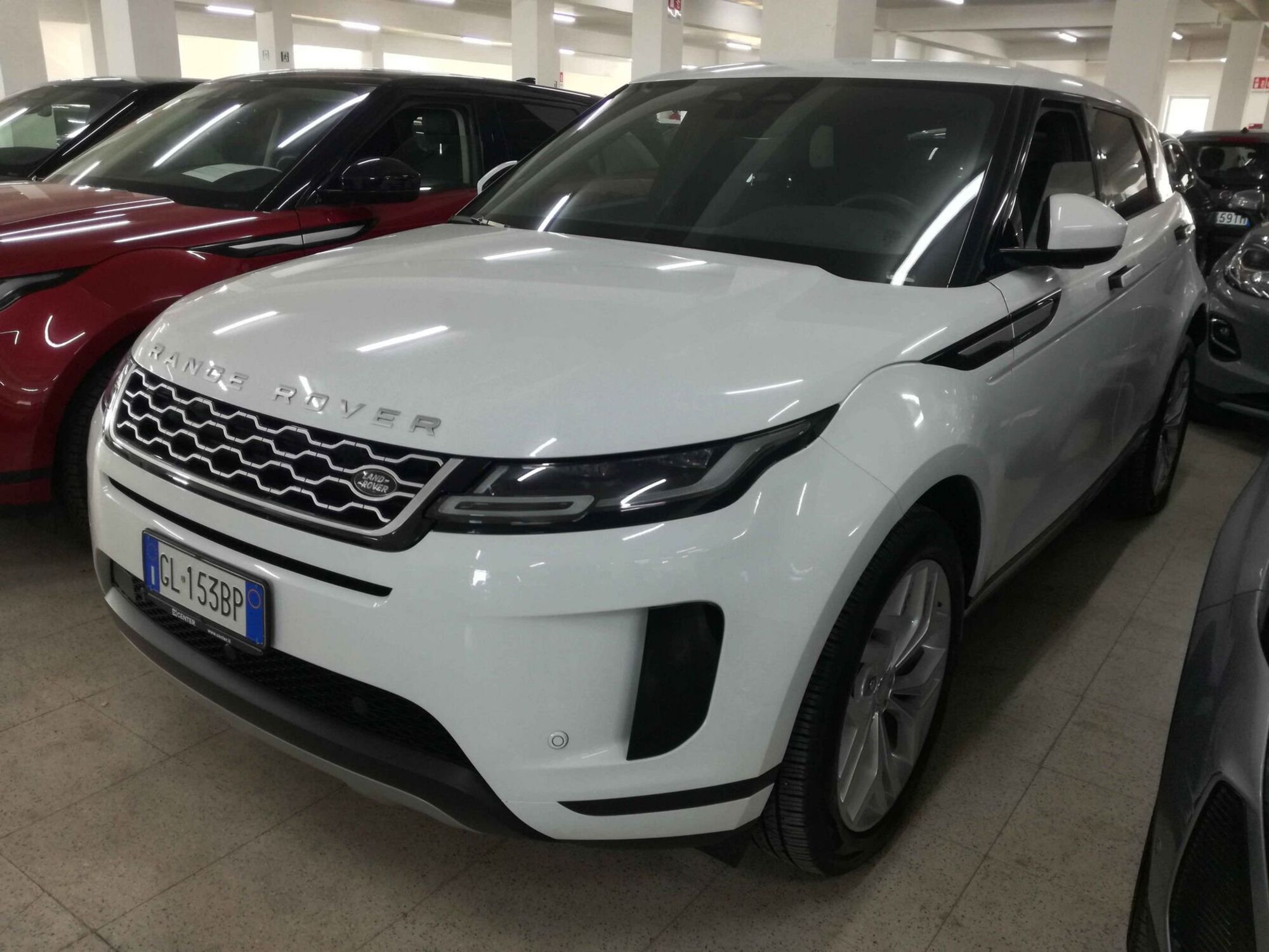 Land Rover Range Rover Evoque 2.0D I4 163 CV AWD Auto R-Dynamic  del 2022 usata a Salerno