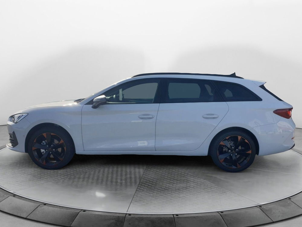 Cupra Leon Station Wagon nuova a Livorno (5)