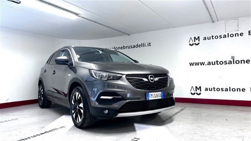 Opel Grandland X 1.2 Turbo 12V 130 CV Start&Stop Advance my 17 del 2018 usata a Galbiate