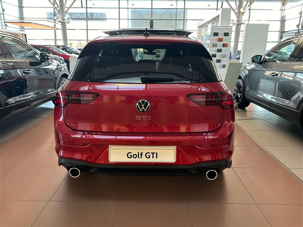 Volkswagen Golf 2.0 TSI GTI DSG nuova a Villorba (3)