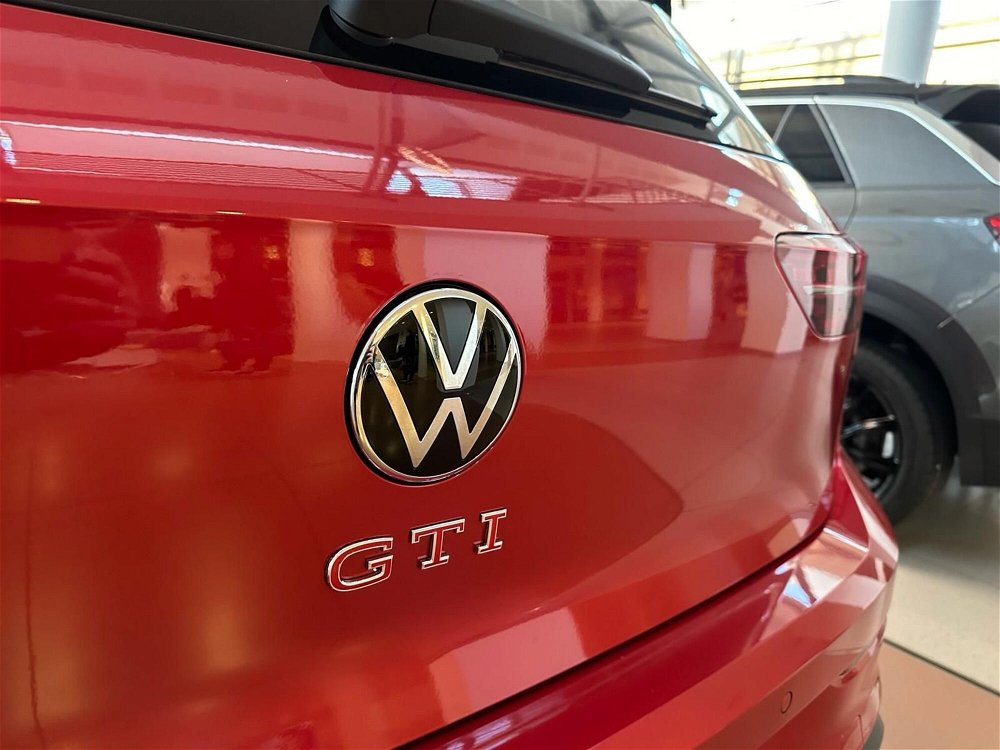 Volkswagen Golf 2.0 TSI GTI DSG nuova a Villorba (5)