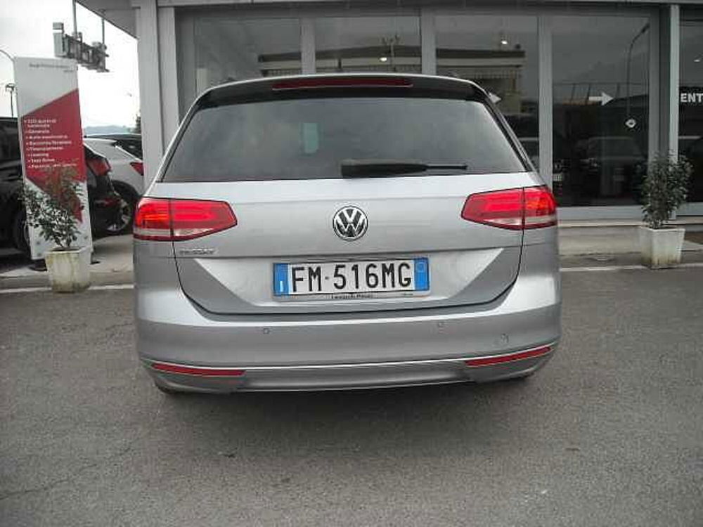 Volkswagen Passat Variant usata a Lucca (8)