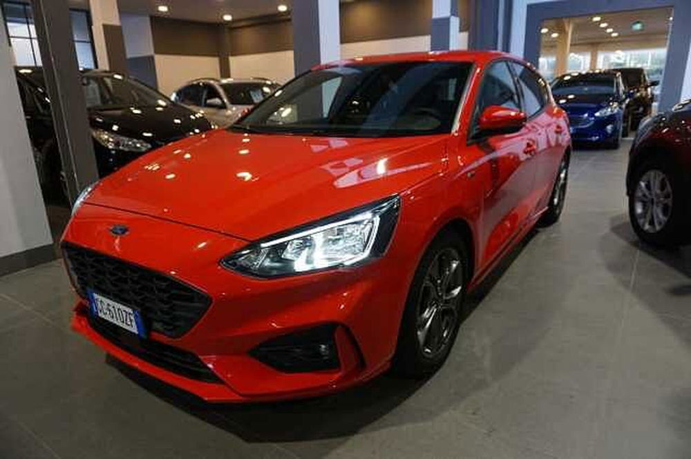 Ford Focus 1.0 EcoBoost 125 CV 5p. ST-Line  del 2020 usata a Bologna