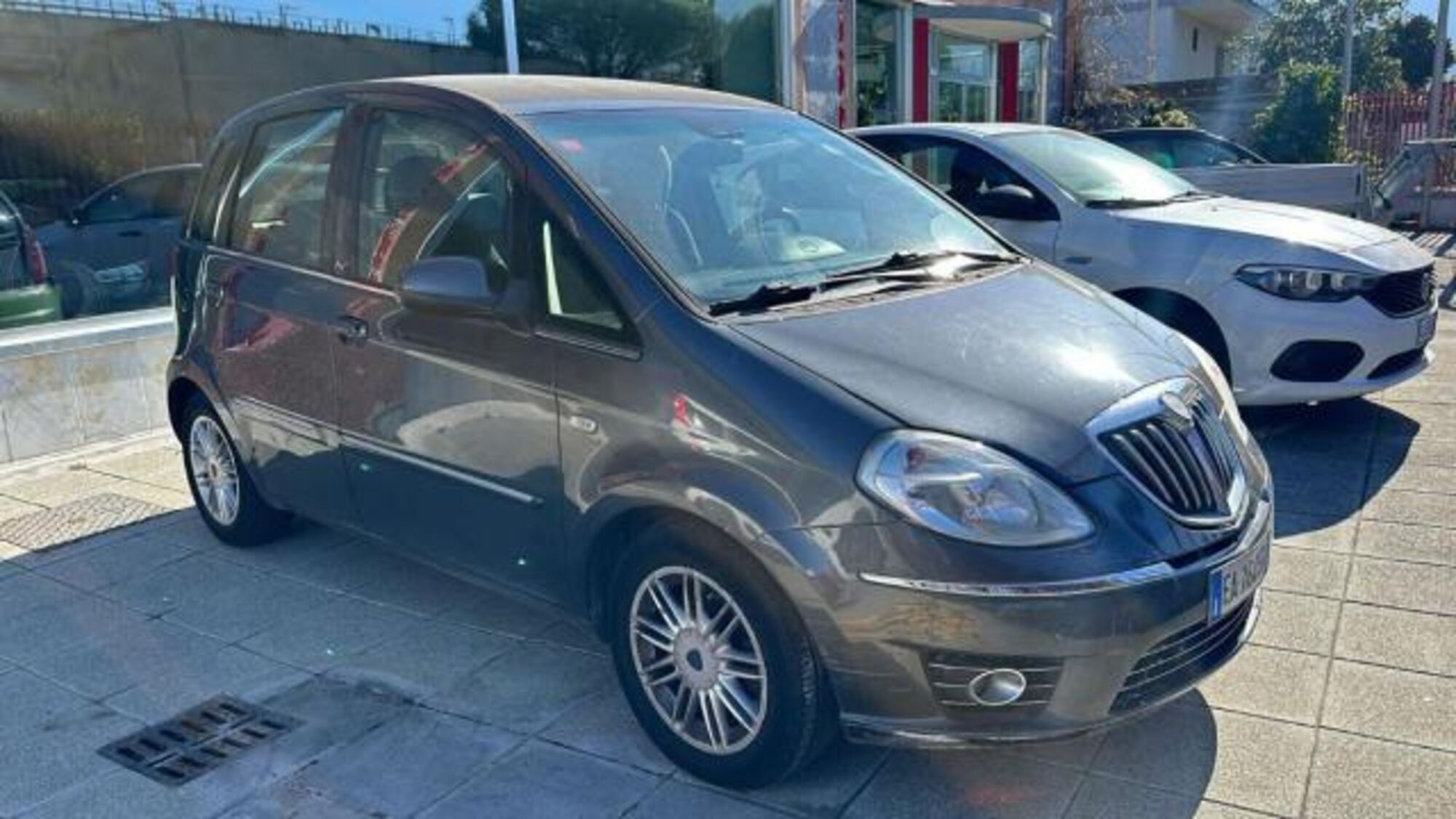 Lancia Musa 1.3 Mjt 16V 90 CV Poltrona Frau del 2010 usata a Castellammare di Stabia