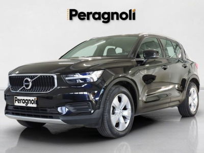 Volvo XC40 T3 Momentum Pro  del 2019 usata a Firenze