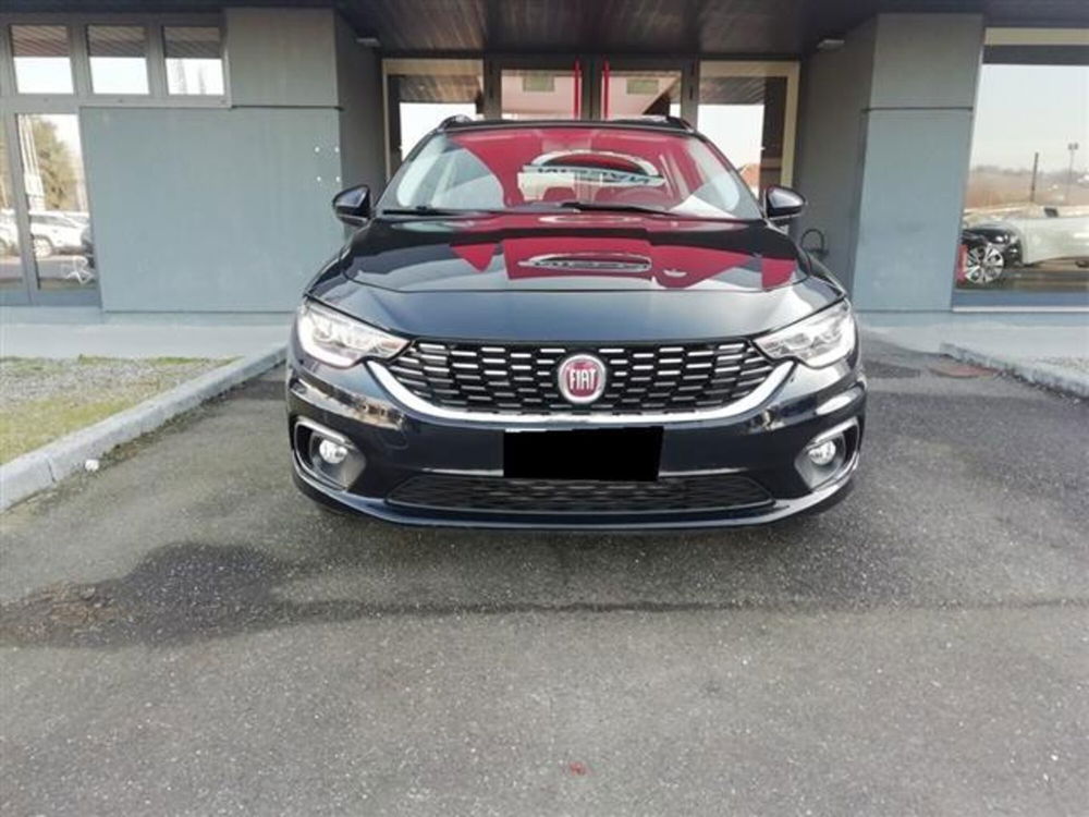 Fiat Tipo Station Wagon Tipo 1.6 Mjt S&S DCT SW Easy  del 2019 usata a Asti (2)