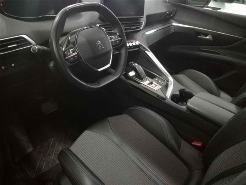 Peugeot 3008 usata a Salerno (6)