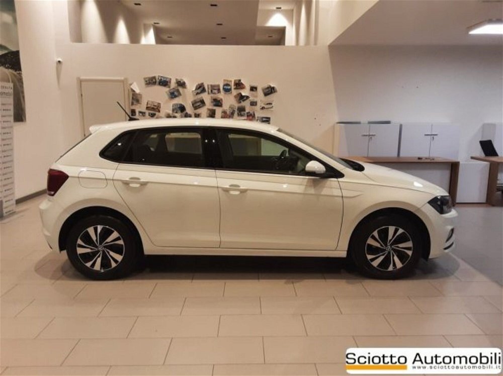 Volkswagen Polo 1.0 TSI 5p. Comfortline BlueMotion Technology  del 2021 usata a Messina (2)