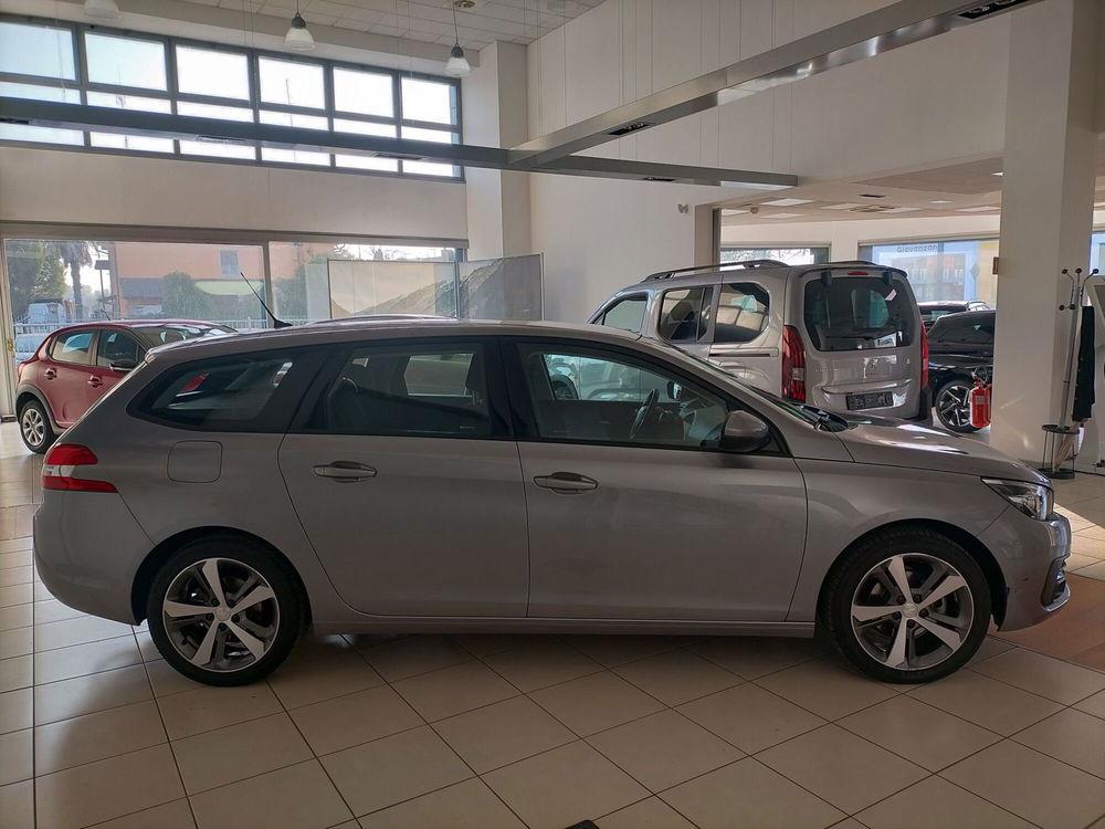 Peugeot 308 SW usata a Cremona (3)