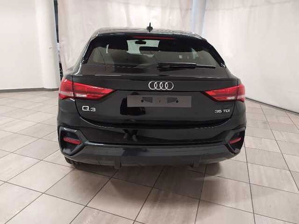 Audi Q3 Sportback nuova a Cuneo (8)