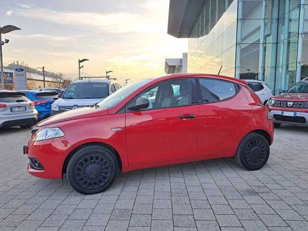 Lancia Ypsilon usata a Cuneo (2)