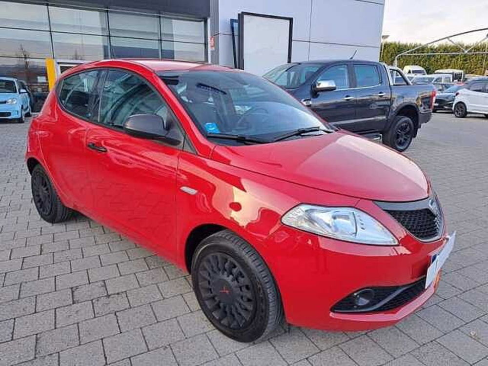 Lancia Ypsilon usata a Cuneo (6)